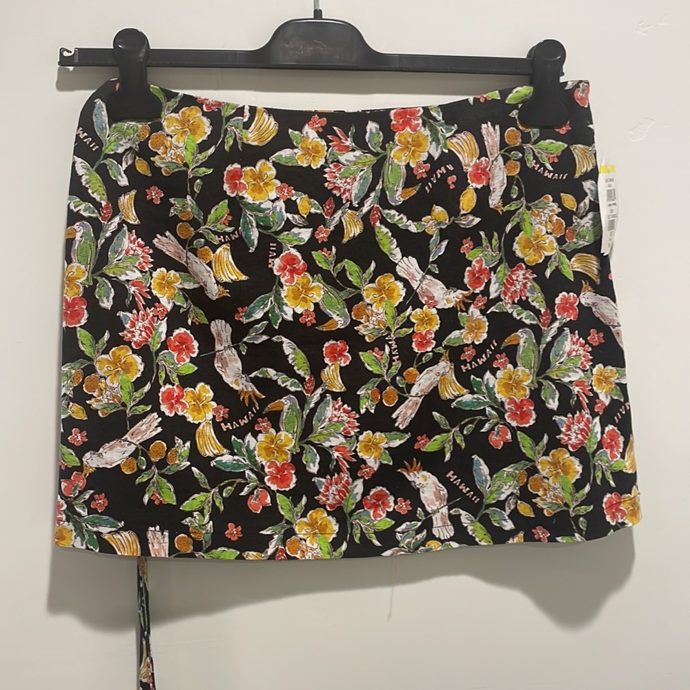 WAYF Kenny Linen Blend Wrap Skirt - Picture 2 of 7